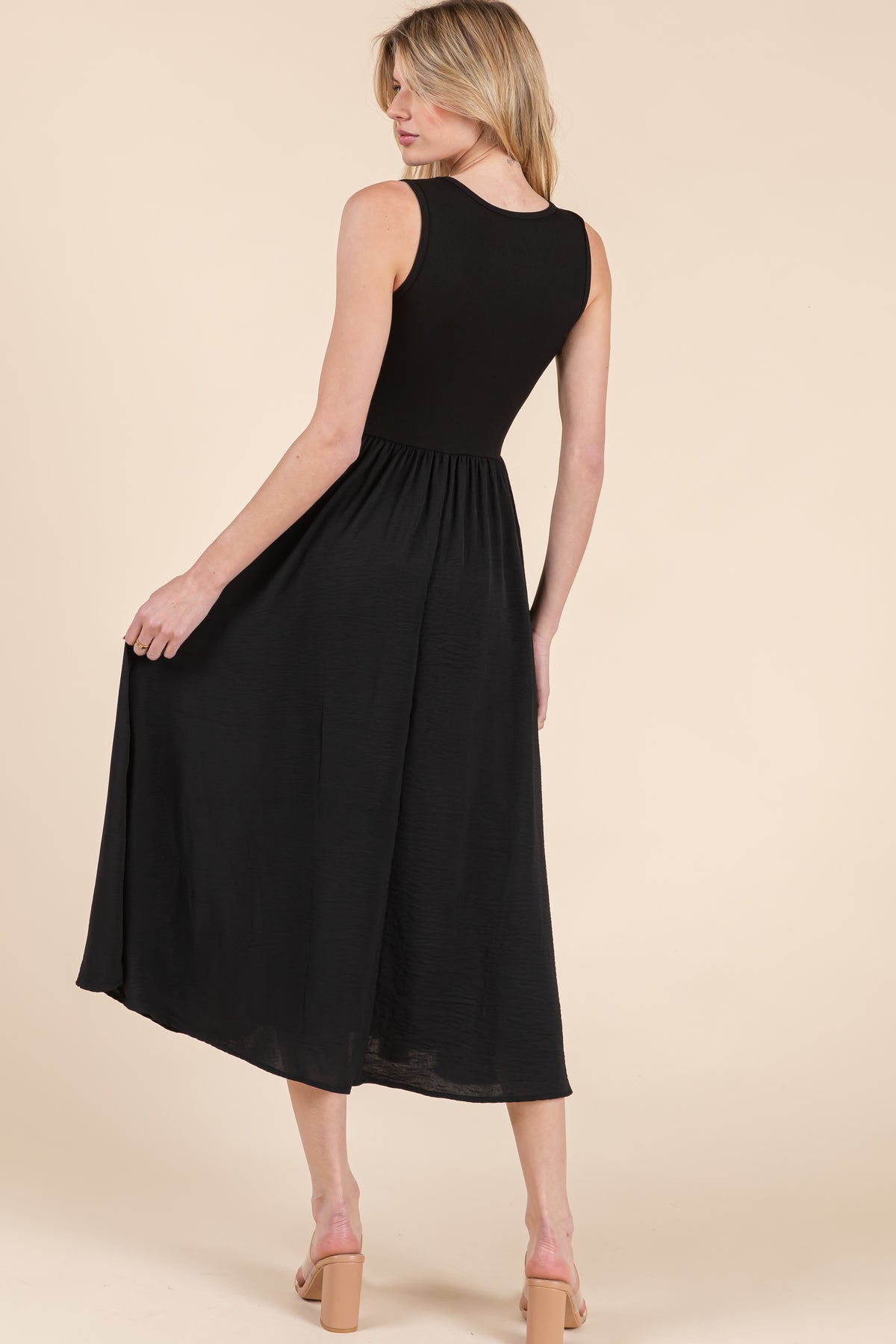 Sleeveless Midi Dress