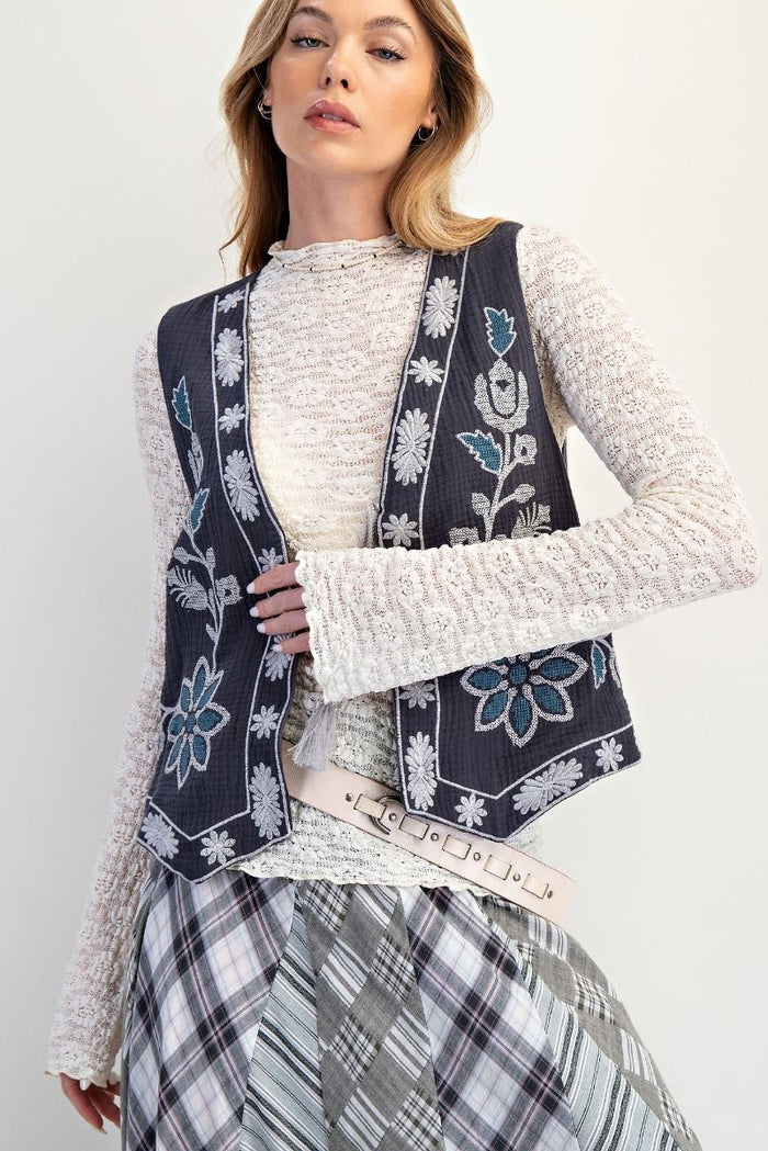Floral Embroidery Vest