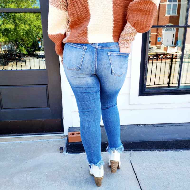 Mid-Rise Crop Jeans