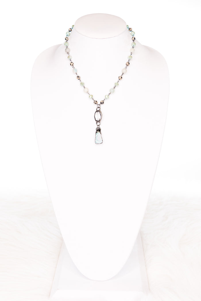 Simple Chic Stone Necklace