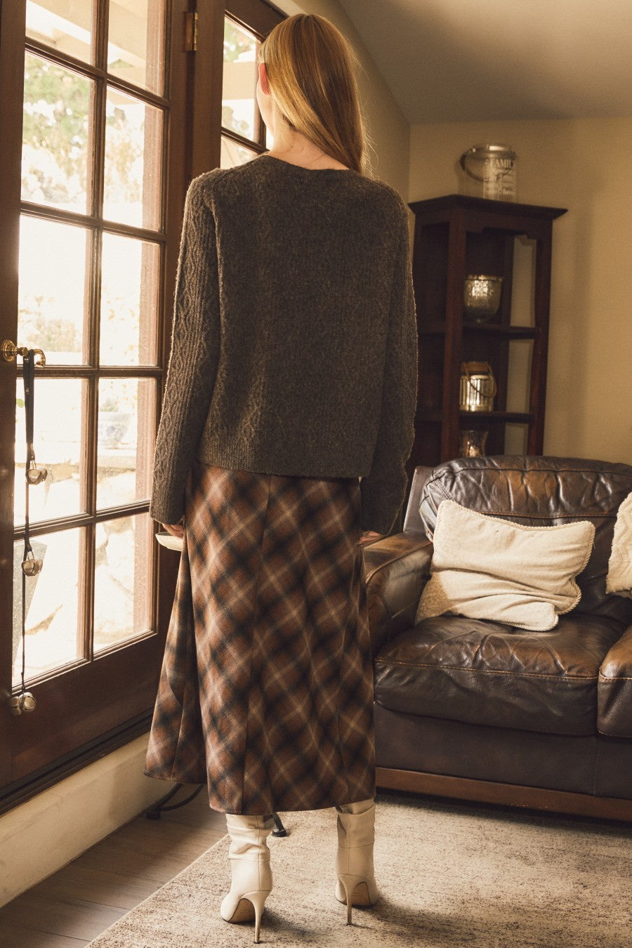 Cable Knit Cropped Sweater