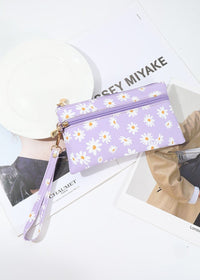 Daisy Wristlet Bag