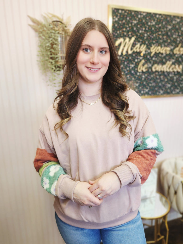 Contrast Sleeve Pullover