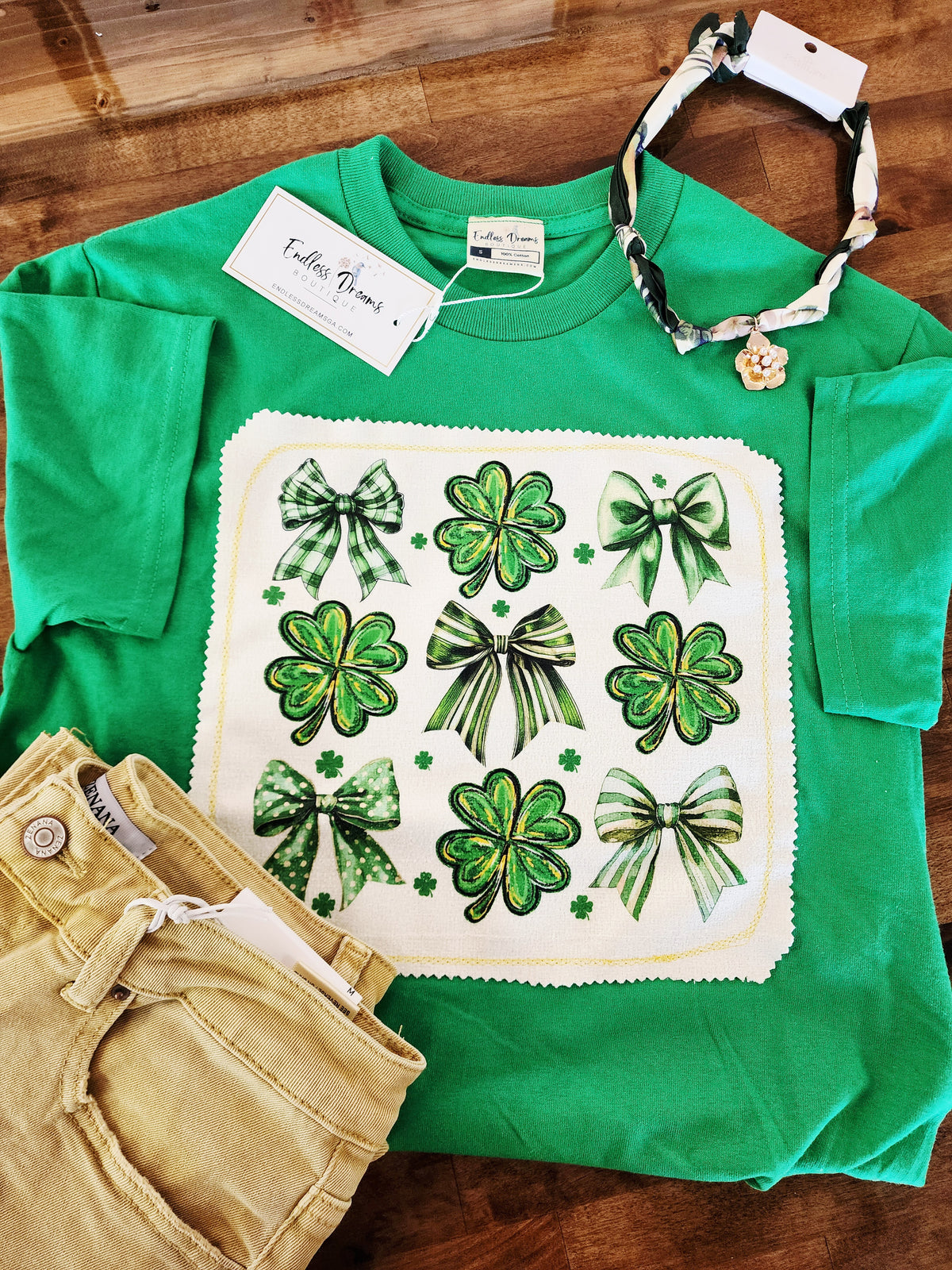 Clover & Bows Tee